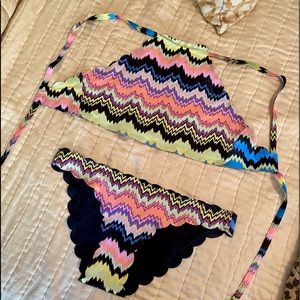 PilyQ swim bottoms Sz L reversible